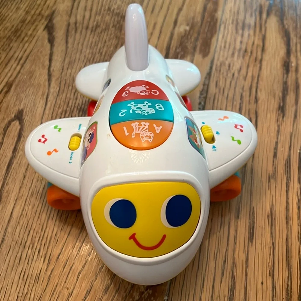 FISHER PRICE MUSICAL AIRPLANE FOR BABIES